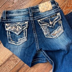 Miss Me Straight. Like new!